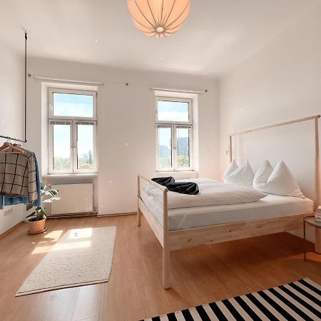 New City Apartment Виена Екстериор снимка