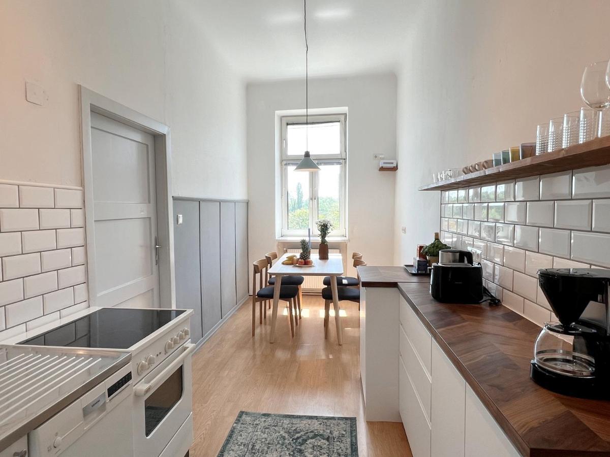 New City Apartment Виена Екстериор снимка