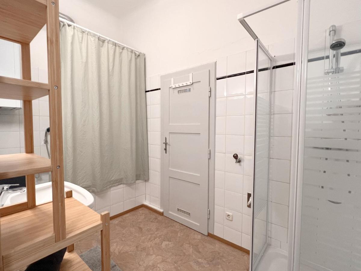 New City Apartment Виена Екстериор снимка